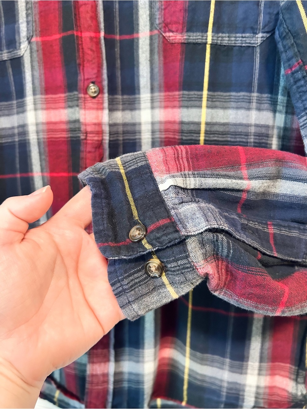 Men’s Goodfellow & Co Plaid Flannel Button Down Shirt - Navy Maroon - Size L - Picture 4 of 6